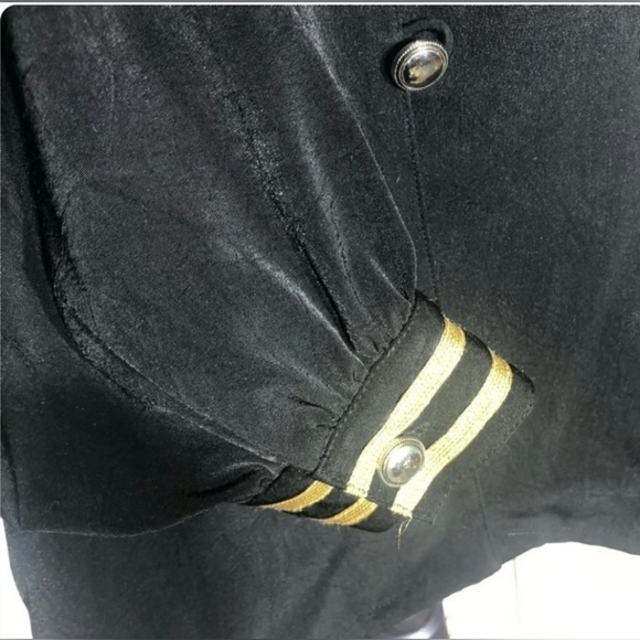 Maggie Barnes Black and Gold Tunic Top - Picture 2 of 6